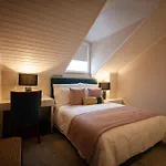 Отель Storytellers Palace 5*