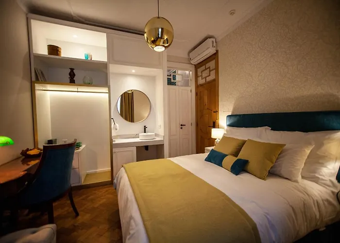 فندق Storytellers Palace 5*