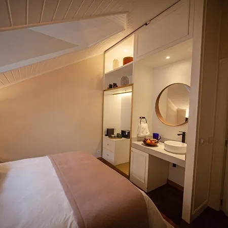 Hotel Storytellers Palace