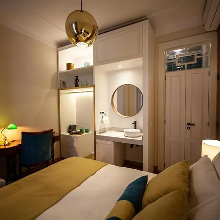 Storytellers Palace Hotel