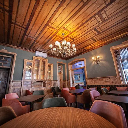 Storytellers Palace Hotel 5*