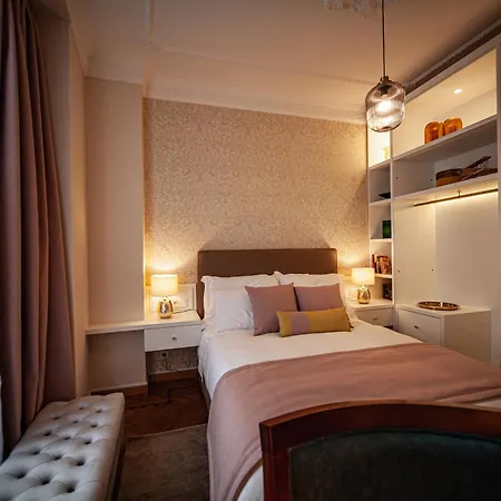 Storytellers Palace 5* Sao Martinho do Porto
