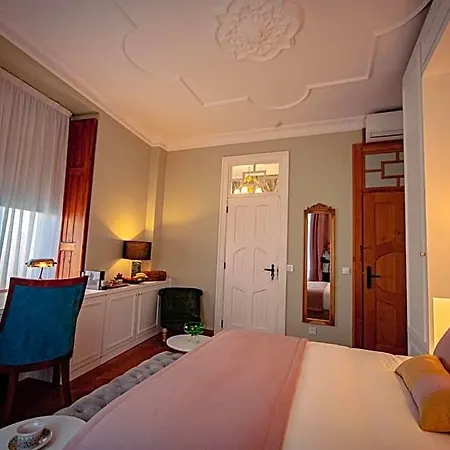 Storytellers Palace 5* Sao Martinho do Porto