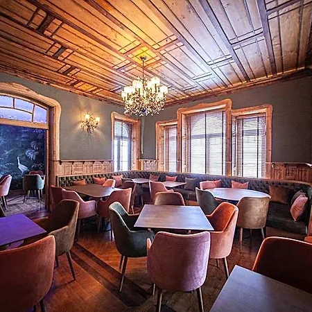 Ξενοδοχείο Storytellers Palace 5*